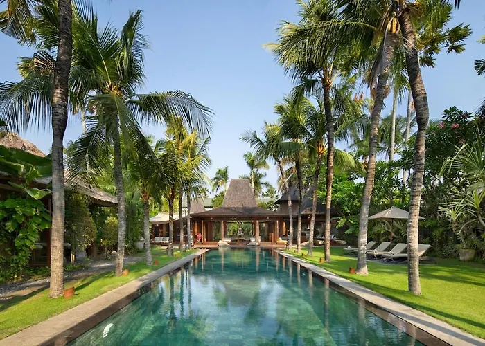 Luxury 5br, 20m Pool, Near Seminyak (Bali)